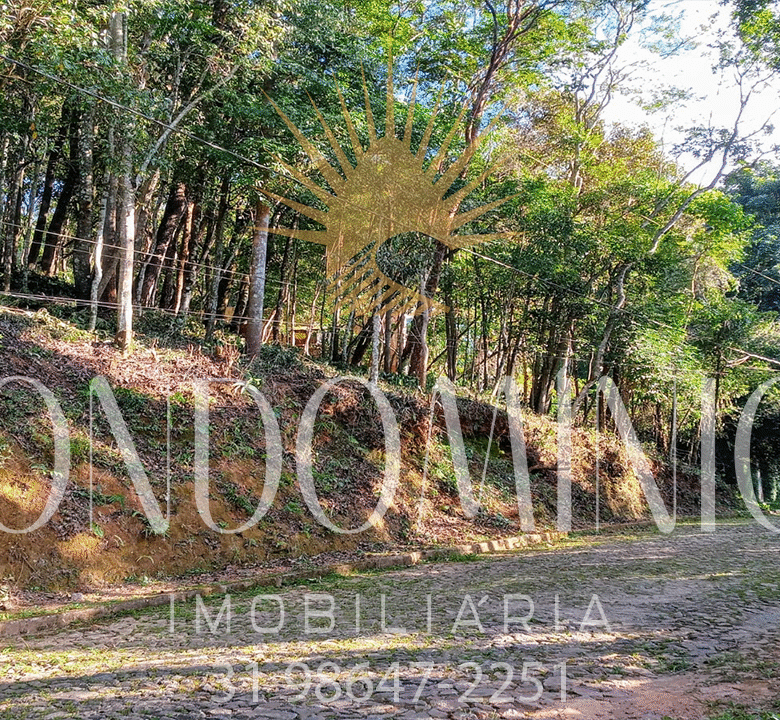 Lote 1.051m² – Ecoville