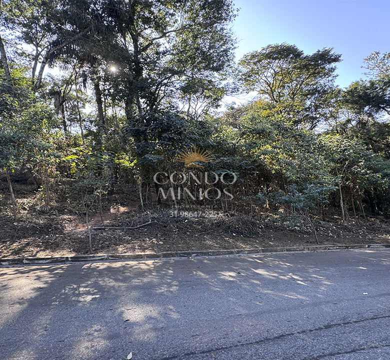 Lote 1.000m² – Canto da Mata